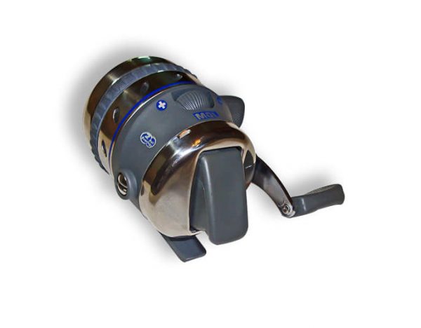 mul10 spincast fishing reel right side view